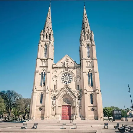 L'escale Cevenole - Terrasse Et Clim Nimes